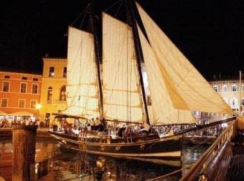 Concert on the Sailing Ship Siora Veronica
